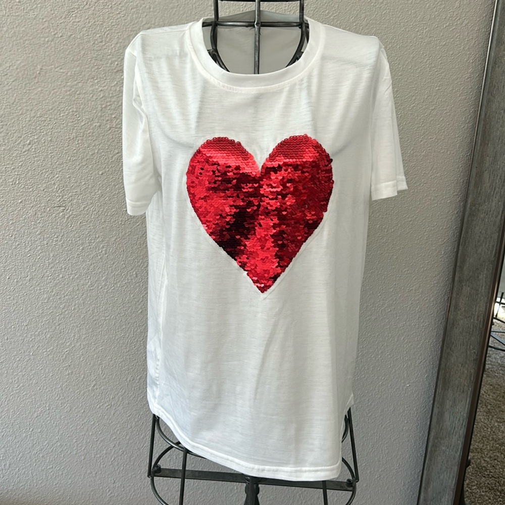 Size medium sequin heart Valentine tee new without tags